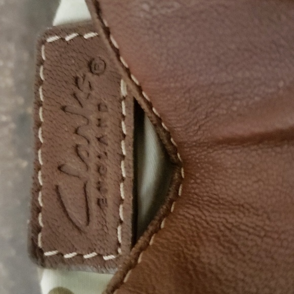 CLARK Leather Shoulder Bag.  Brown.  Made in England. - Picture 4 of 5